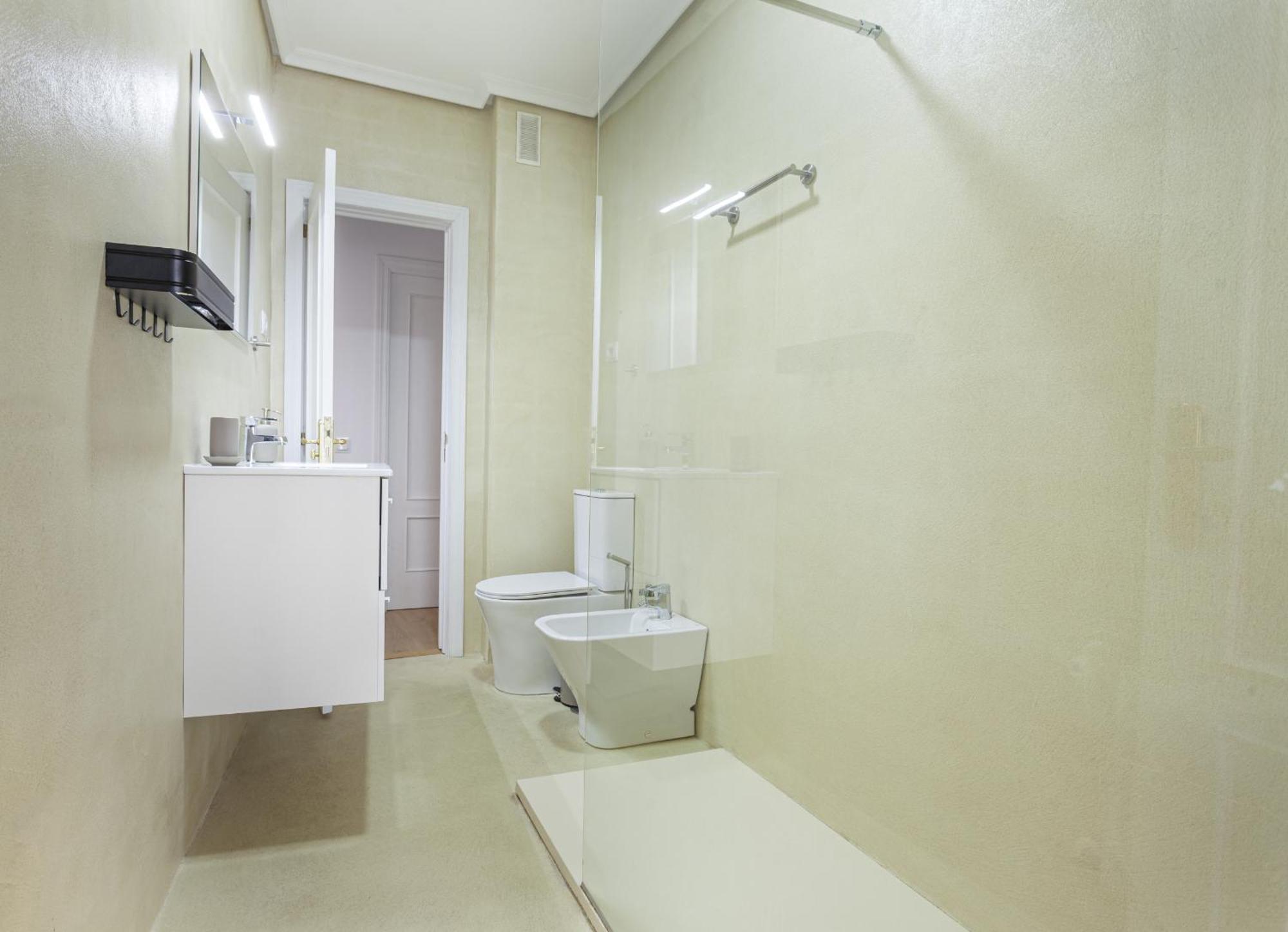 Apartamento Santa Ana Place En Madrid Exterior photo