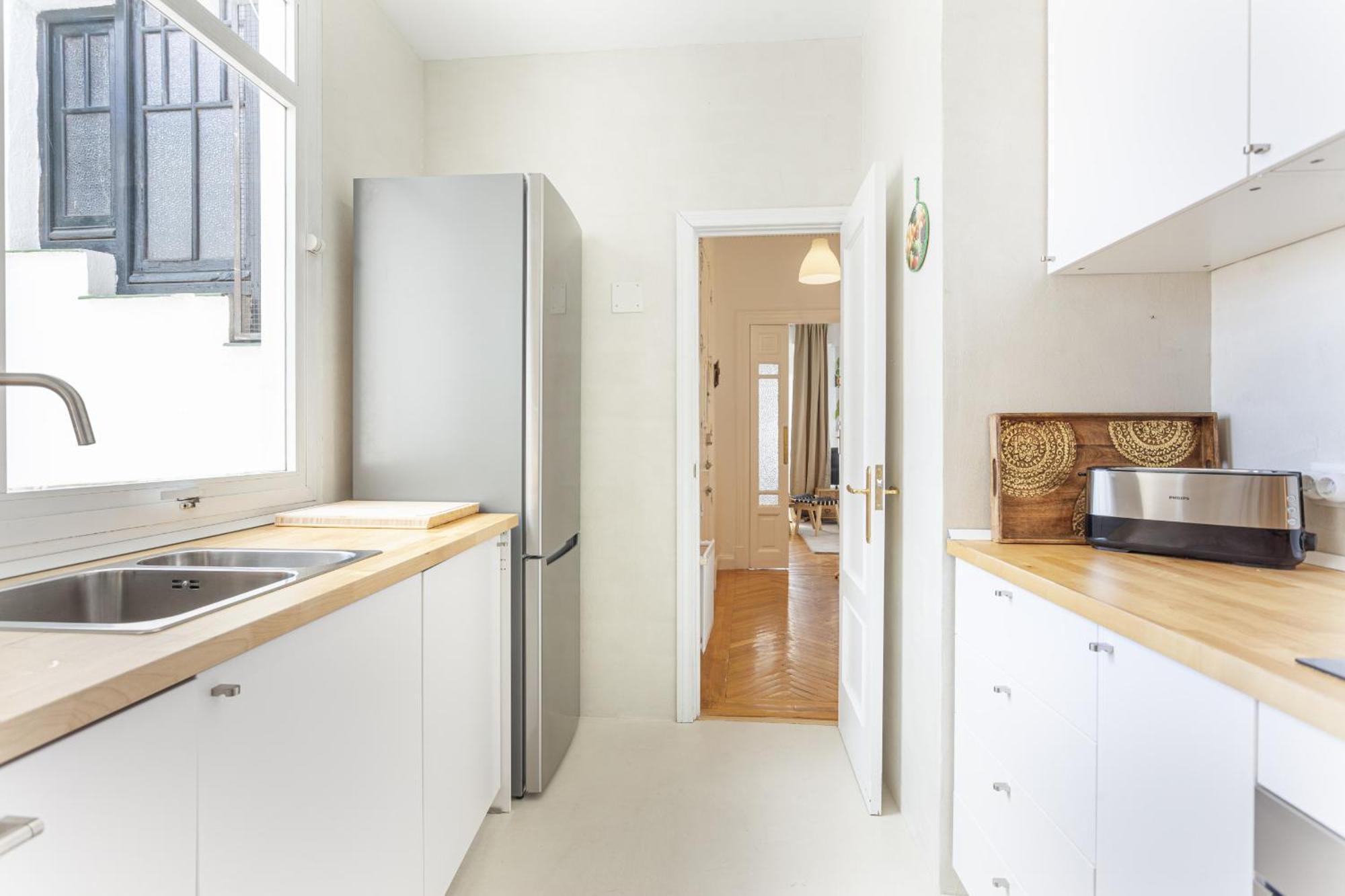Apartamento Santa Ana Place En Madrid Exterior photo