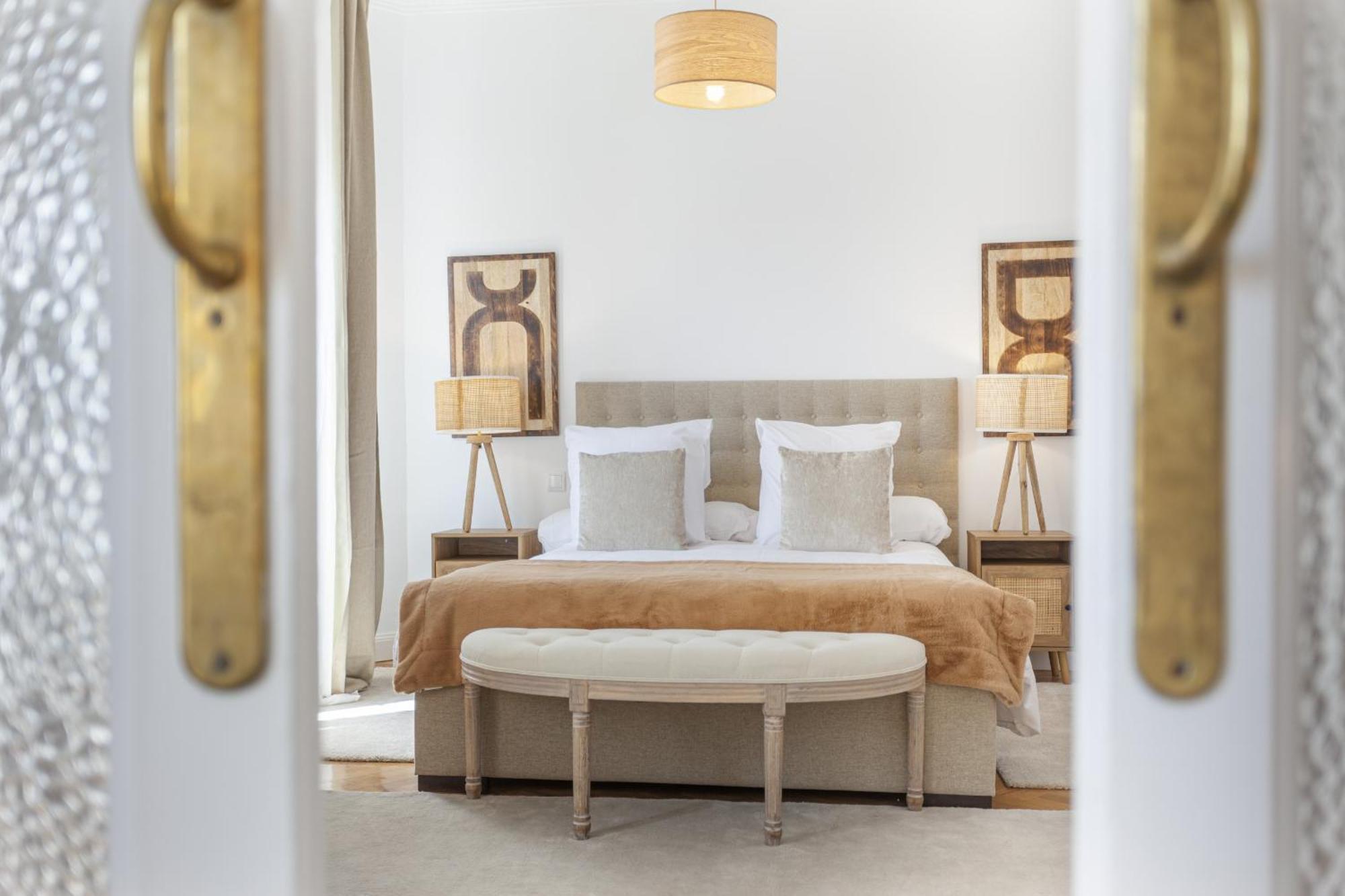 Apartamento Santa Ana Place En Madrid Exterior photo
